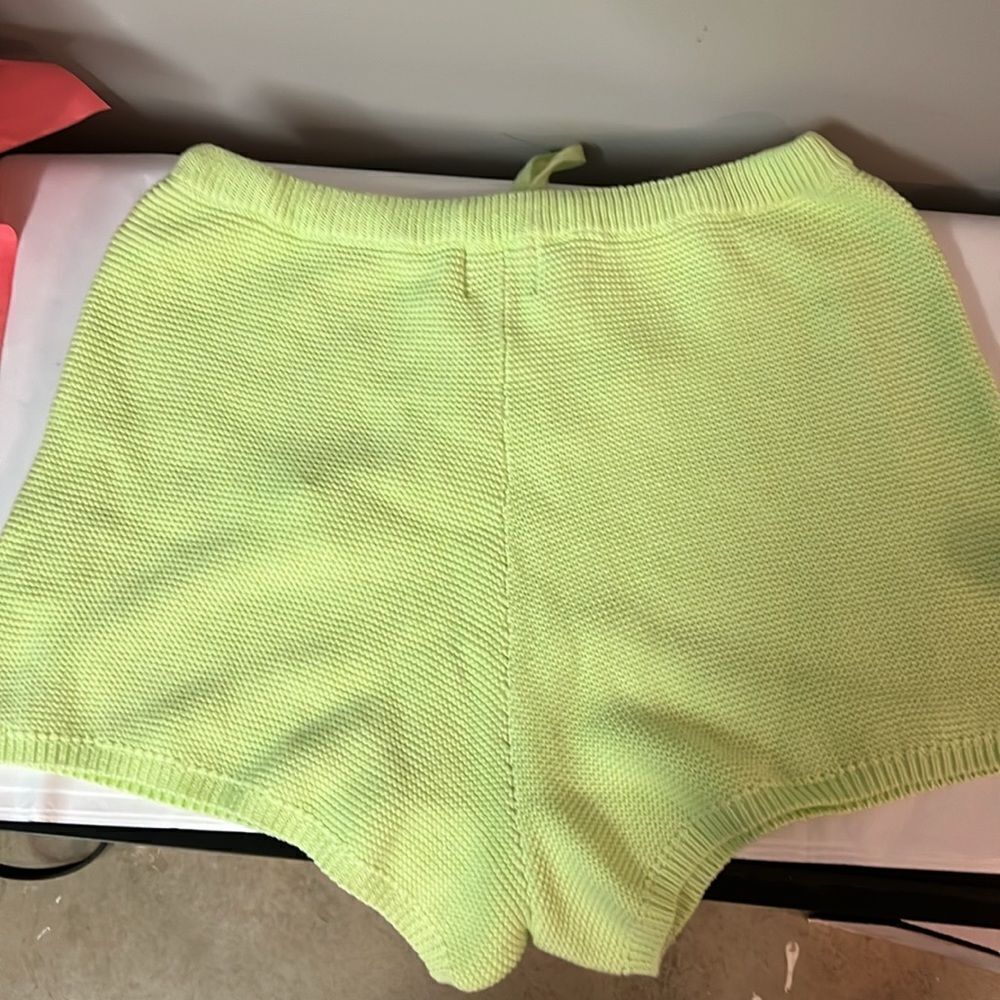 Sabo Lime‎ Green Knit Shorts C30 - Picture 5 of 5